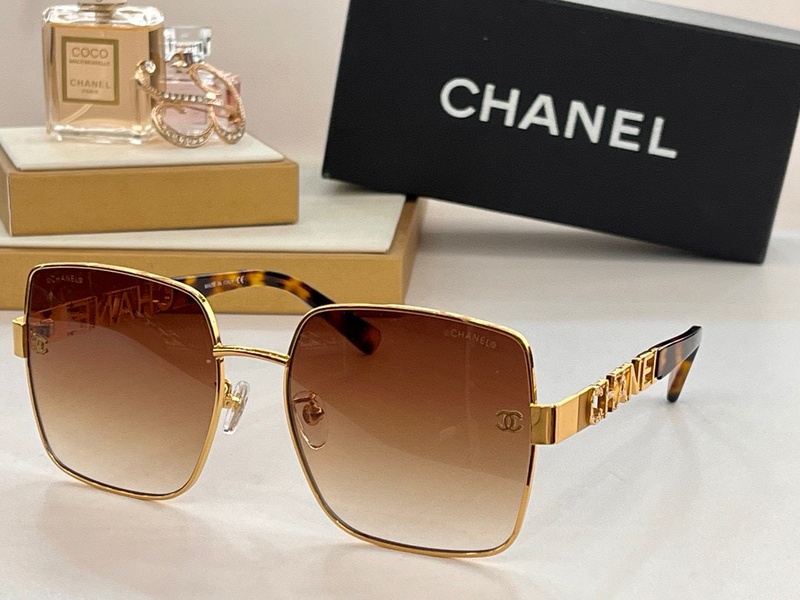 Chanel Sunglasses 140